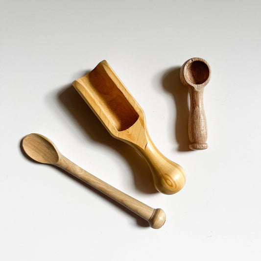 Set of 3 petite wooden measuring spoons